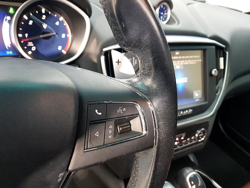 Maserati Ghibli - Vista 10
