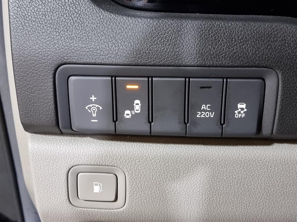KIA Carnival 2018 Negro - Importación desde Corea - HF Imports Iquique - Foto 13