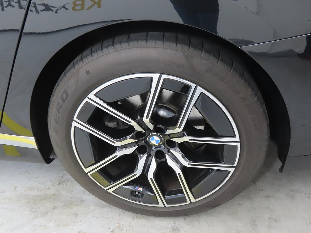 BMW 7 Series 2023 Negro - Importación desde Corea - HF Imports Iquique - Foto 20