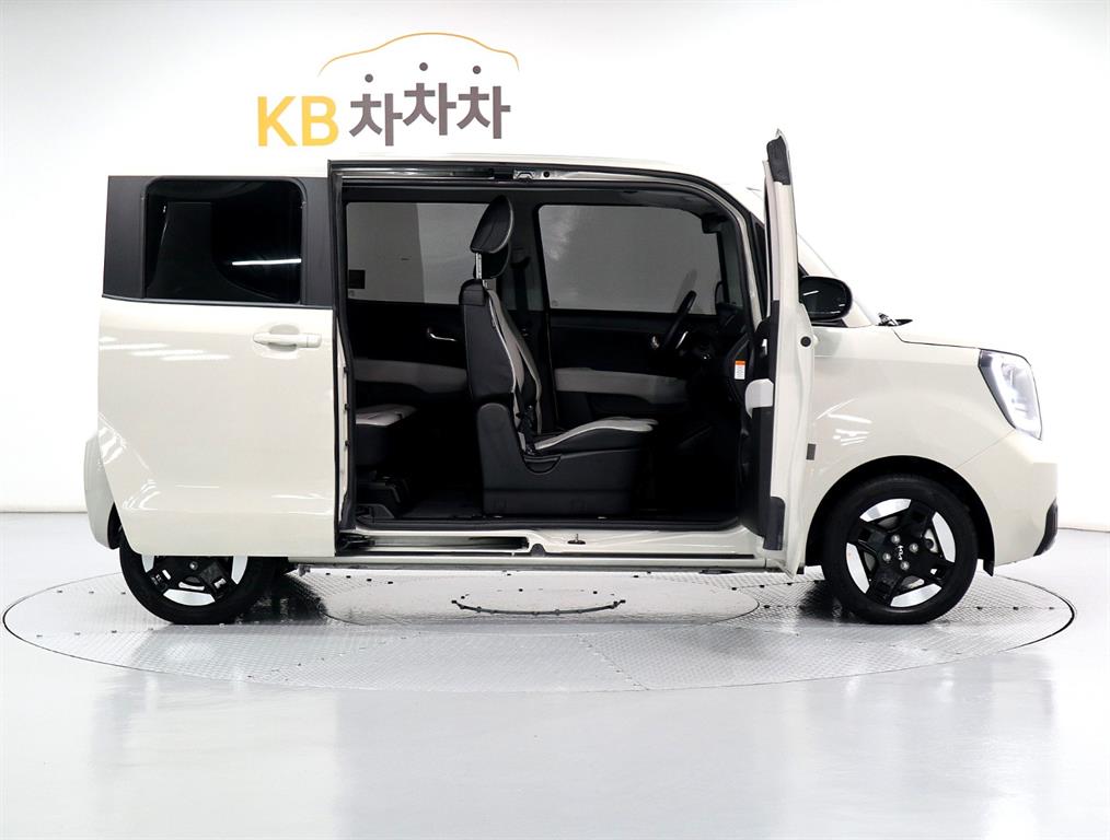 KIA Ray - Vista 5