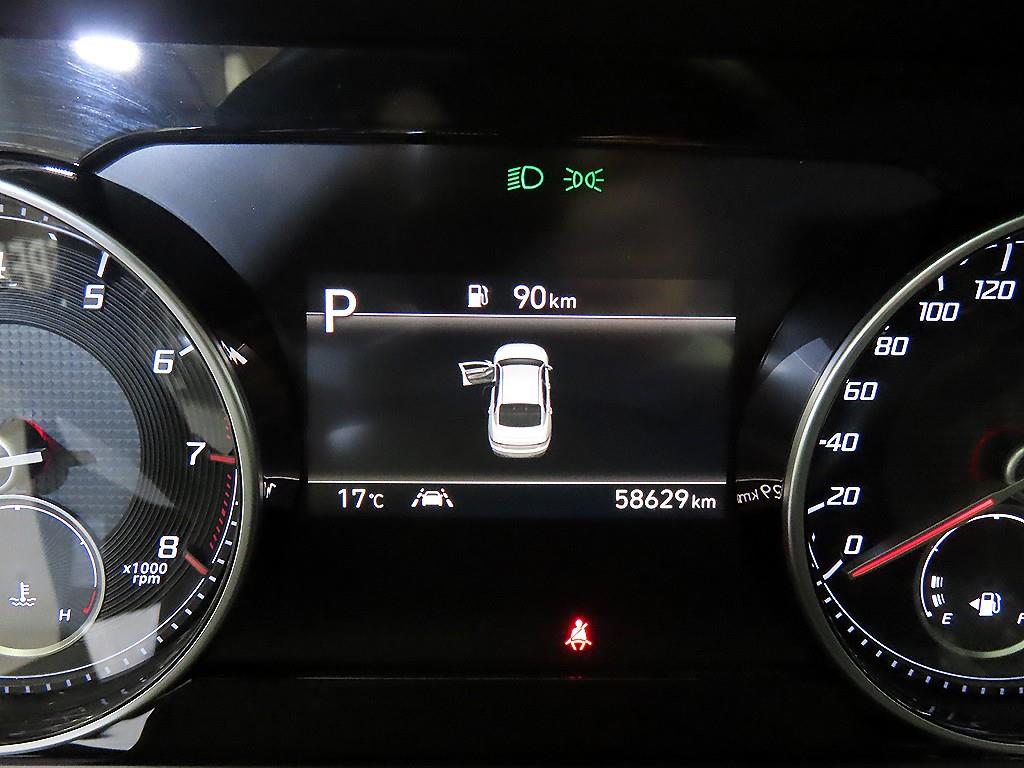 HYUNDAI Grandeur - Vista 9
