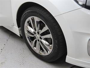 KIA Carnival - Vista 10