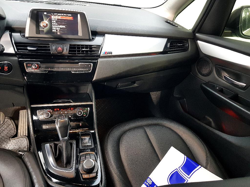BMW 2 series - Vista 10
