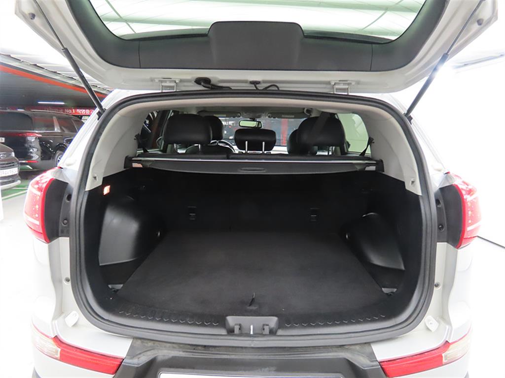 KIA Sportage 2012 Plateado - Importación desde Corea - HF Imports Iquique - Foto 18