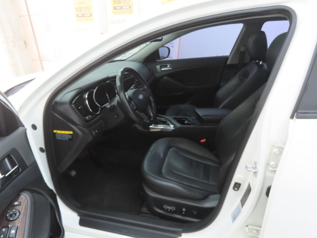 KIA K5 - Vista 5