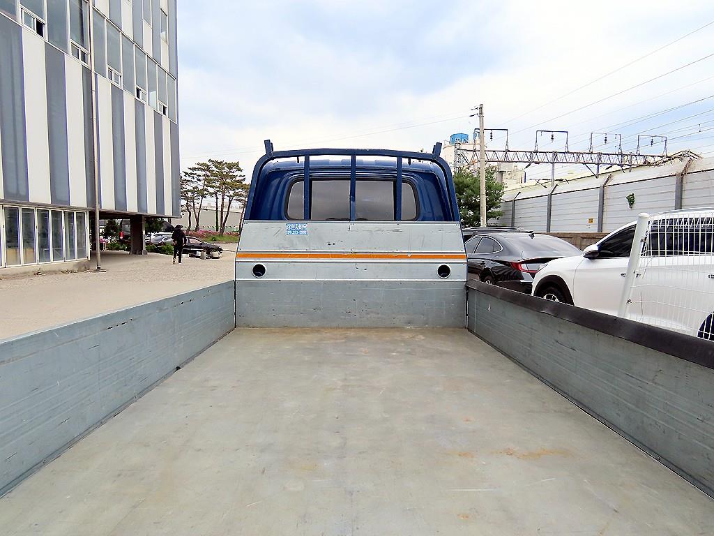 Small Truck Cargo (small) - Vista 5