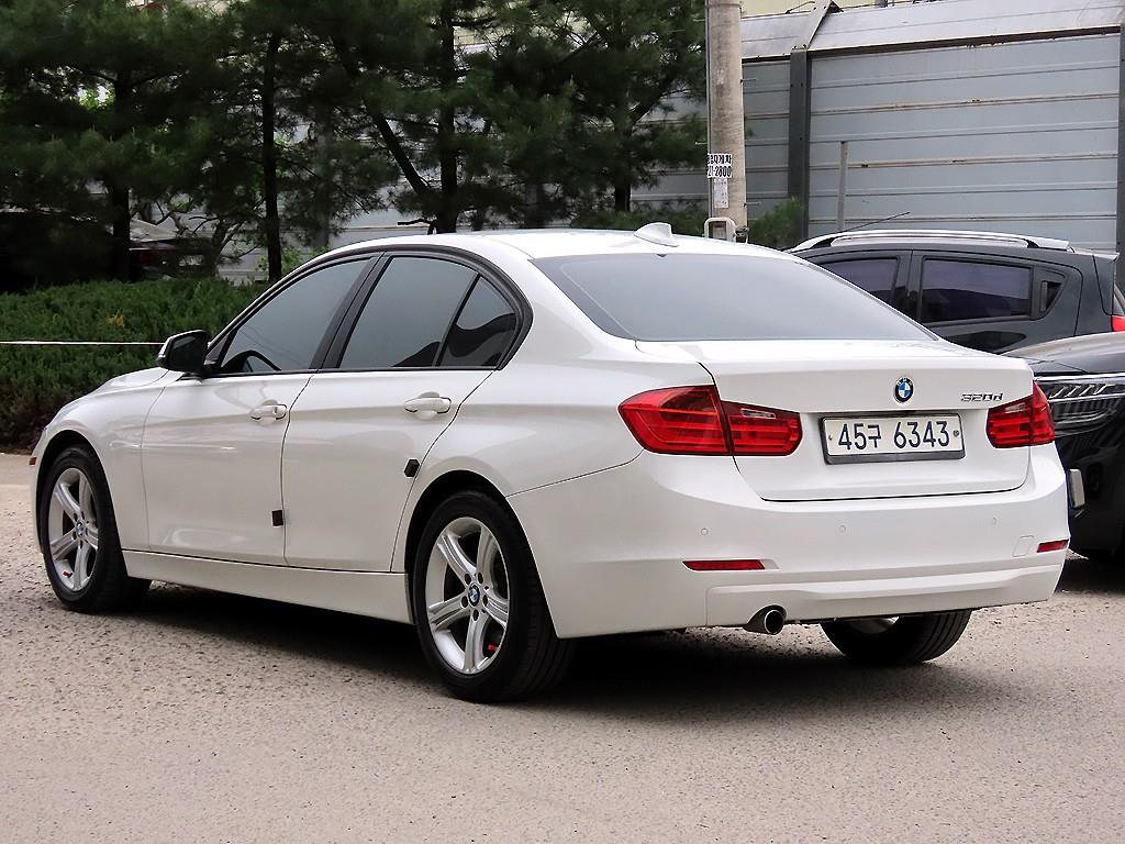 BMW 3 series - Vista 3