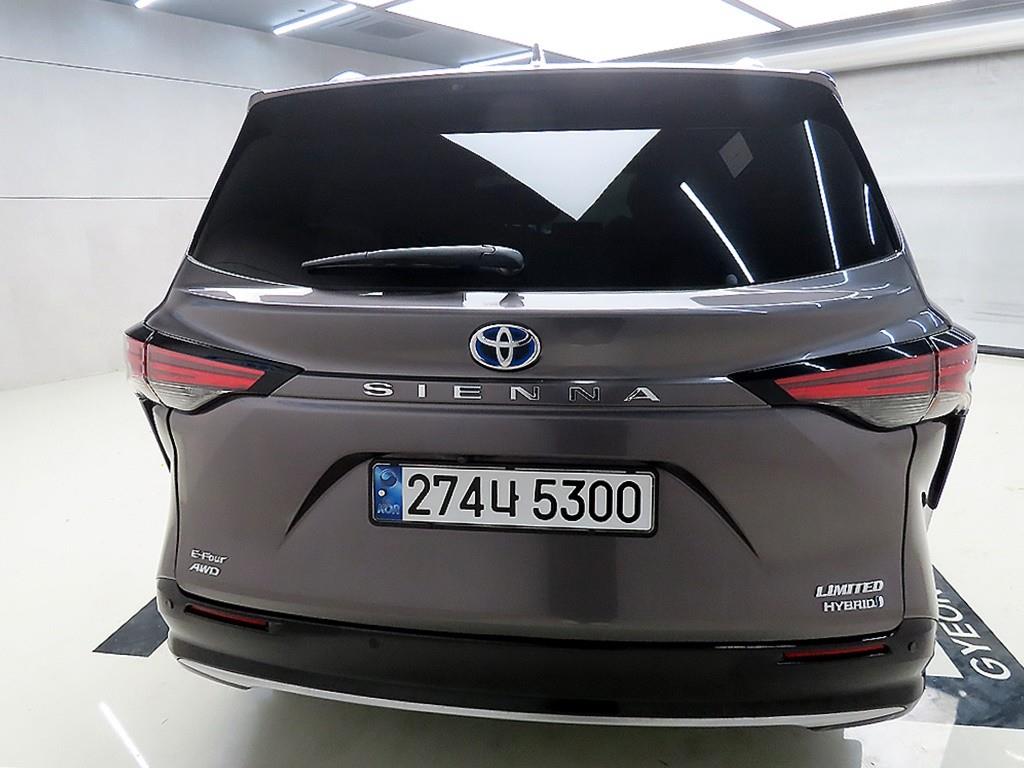 Toyota Siena - Vista 3