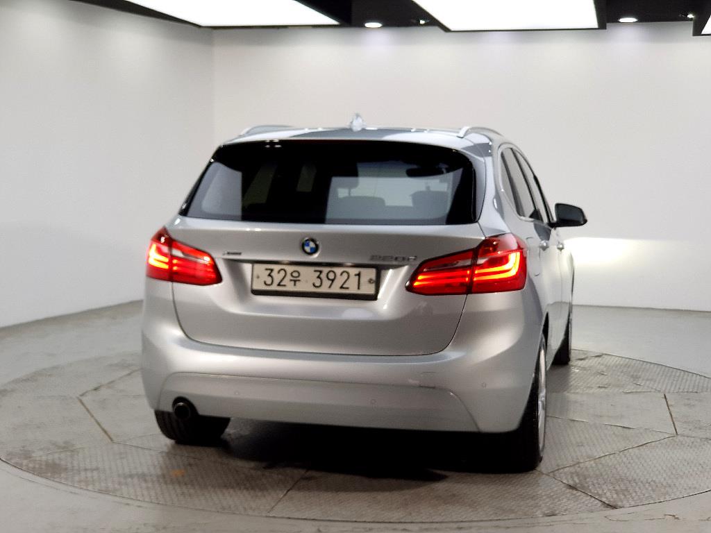 BMW 2 series - Vista 3