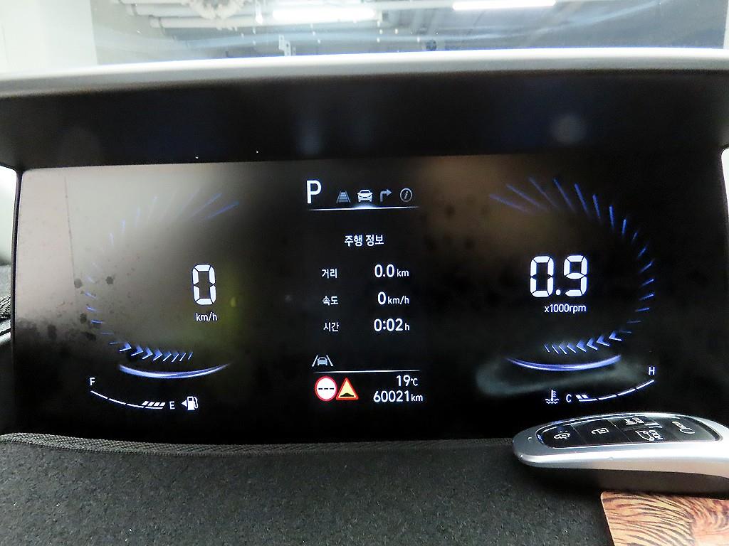 HYUNDAI Staria - Vista 6