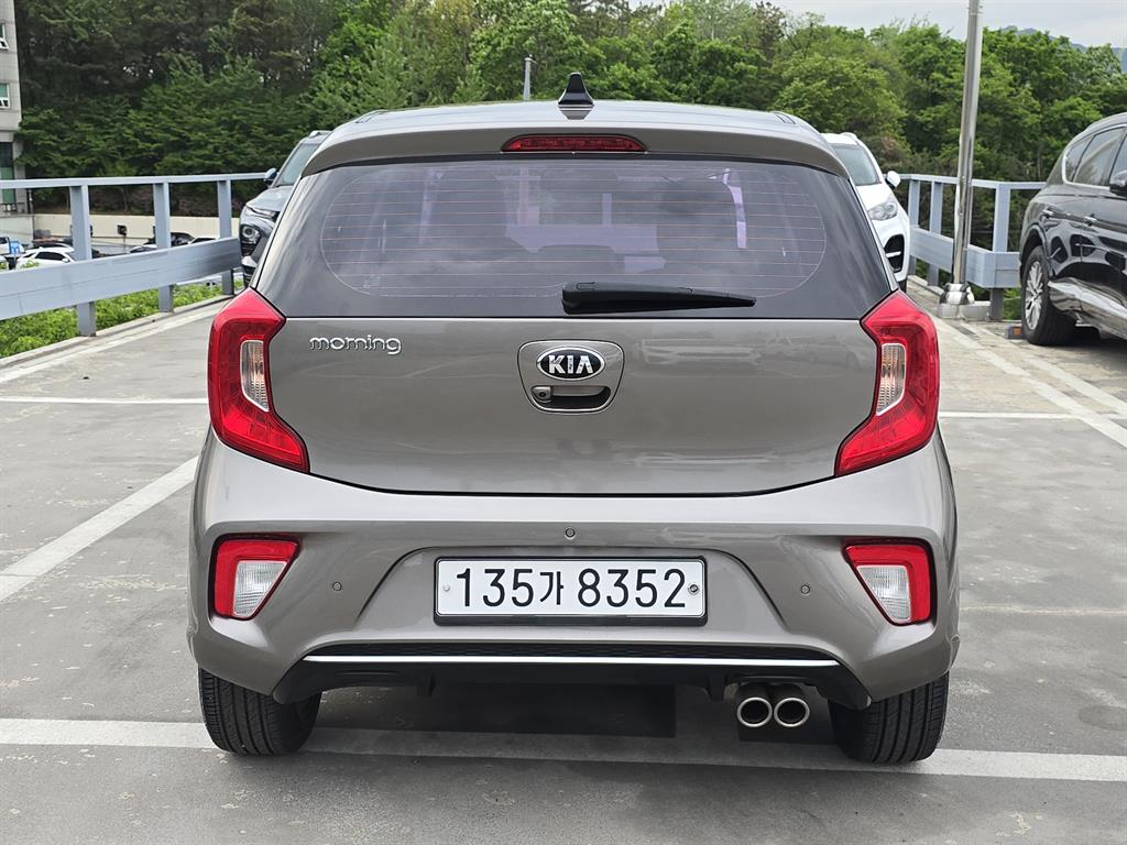 KIA Morning - Vista 6