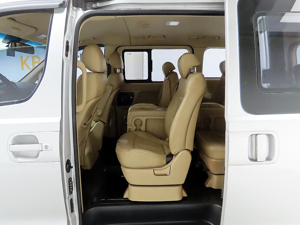 HYUNDAI Starex 2010 Gris - Importación desde Corea - HF Imports Iquique - Foto 15