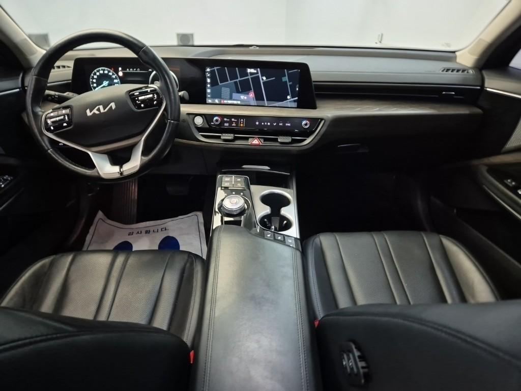 KIA K8 - Vista 7