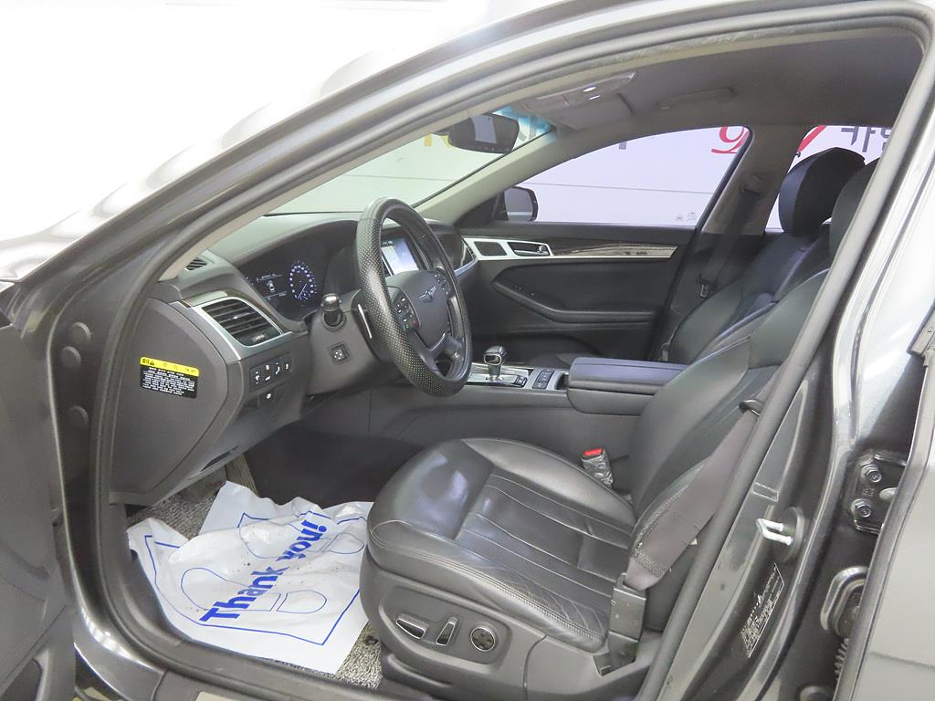 Genesis G80 - Vista 5