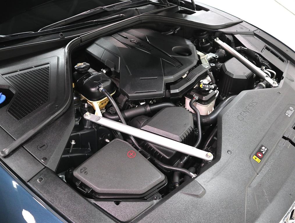 Genesis G80 - Vista 6