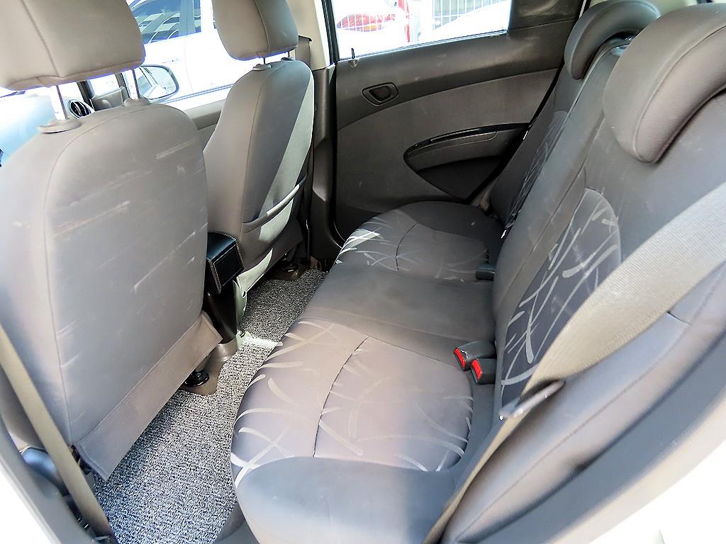 Chevrolet Spark - Vista 6