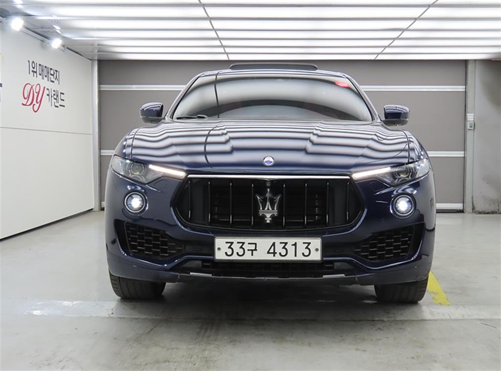Maserati Levante - Vista 2