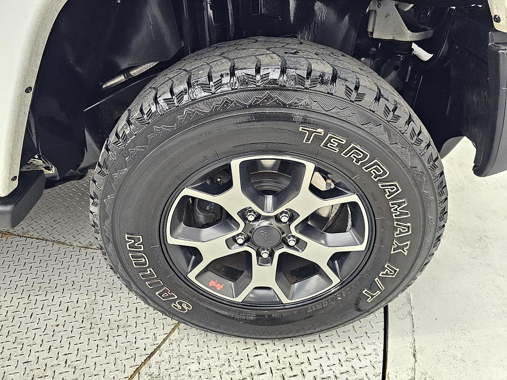 Jeep Wrangler 2012 Blanco - Importación desde Corea - HF Imports Iquique - Foto 20