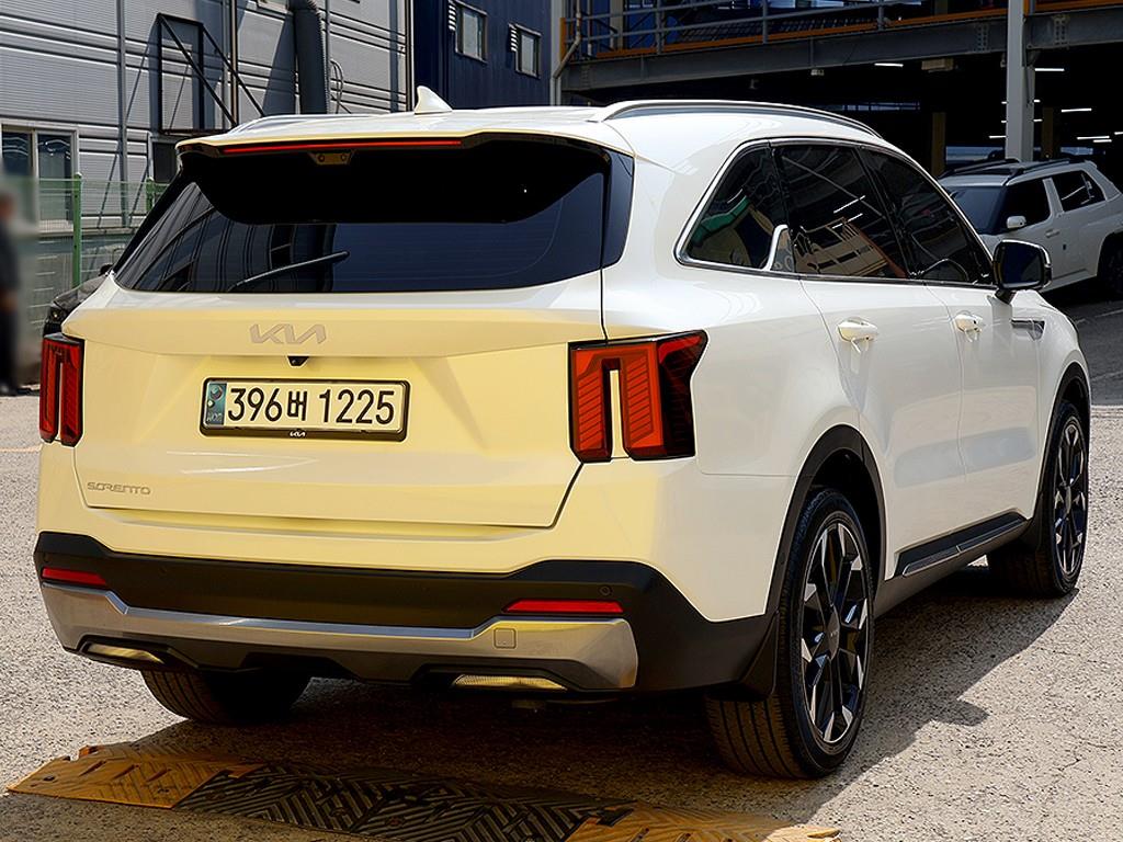 KIA Sorento - Vista 7