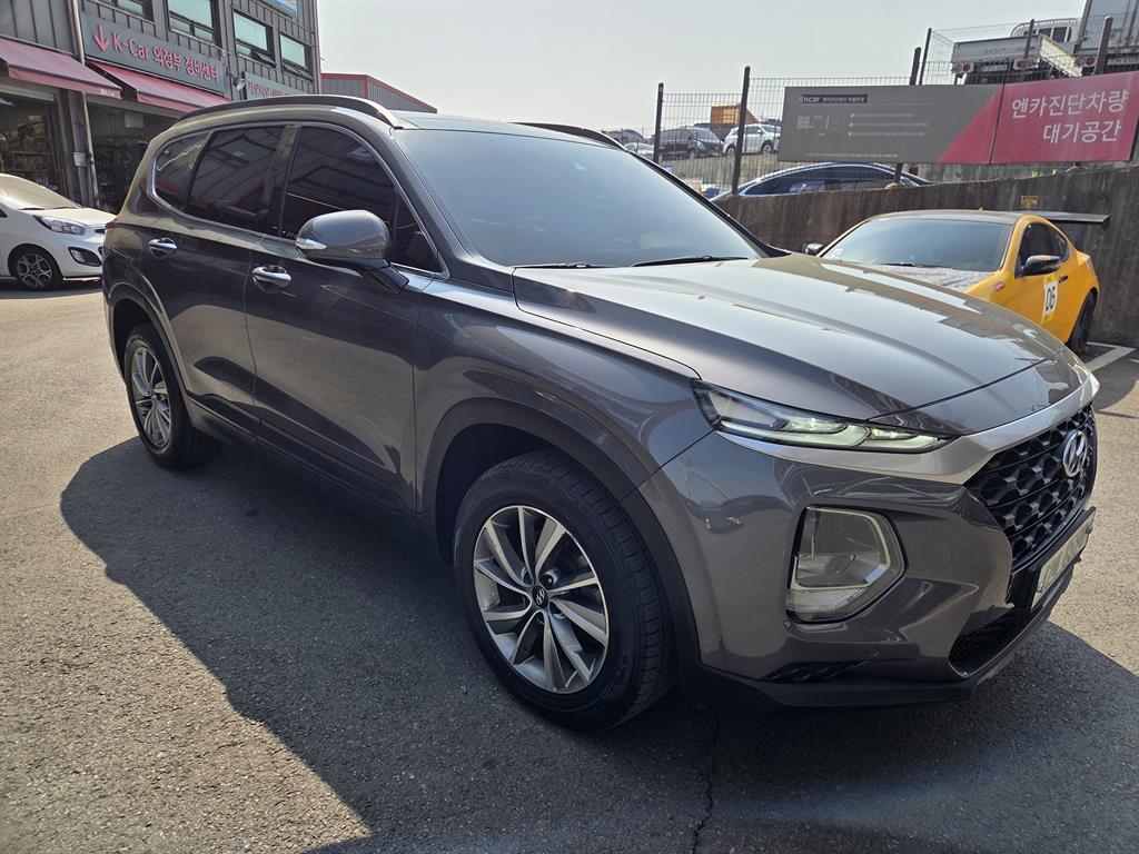 HYUNDAI Santa Fe - Vista 4