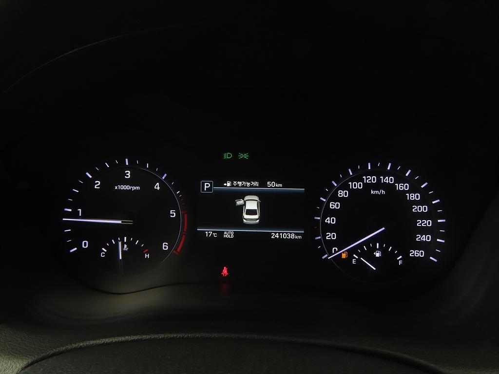 Genesis G80 - Vista 9