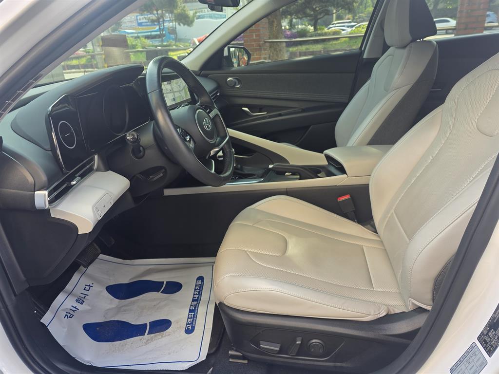 HYUNDAI Avante 2023 Blanco - Importación desde Corea - HF Imports Iquique - Foto 15