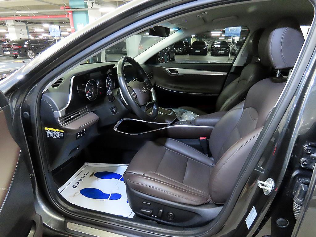 HYUNDAI Grandeur - Vista 6