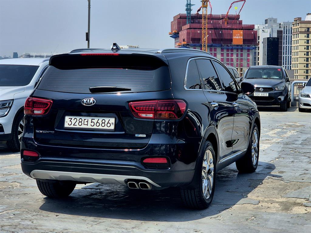 KIA Sorento - Vista 6