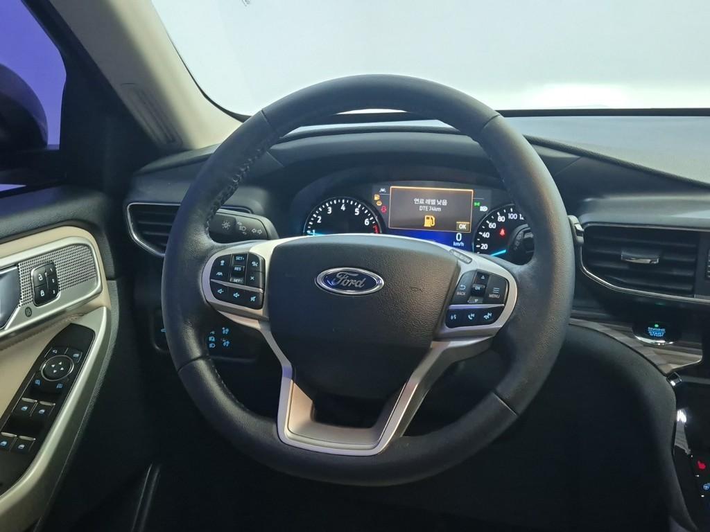 Ford Explorer - Vista 9