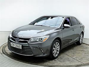 Toyota Camry - Vista 4