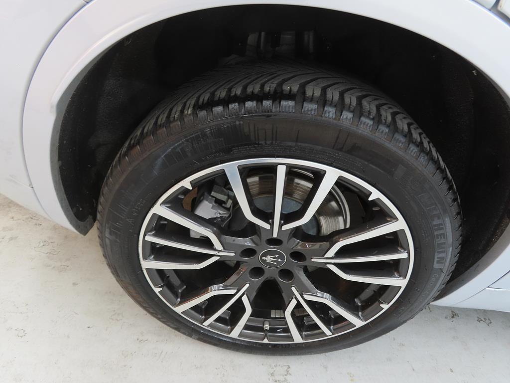 Maserati Grecale 2023 Plateado - Importación desde Corea - HF Imports Iquique - Foto 20