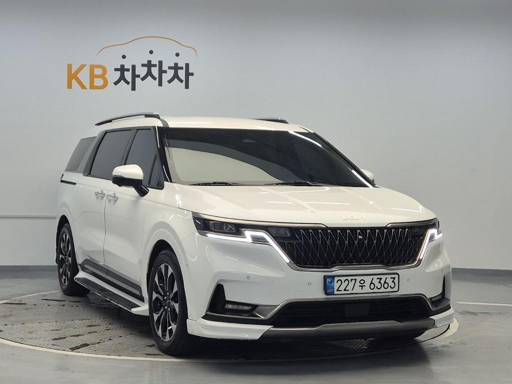 KIA Carnival - Vista 3