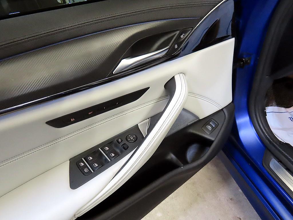 BMW 5 Series 2019 Azul - Importación desde Corea - HF Imports Iquique - Foto 13