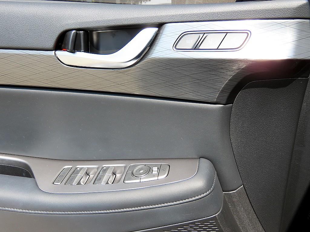HYUNDAI Palisade - Vista 12