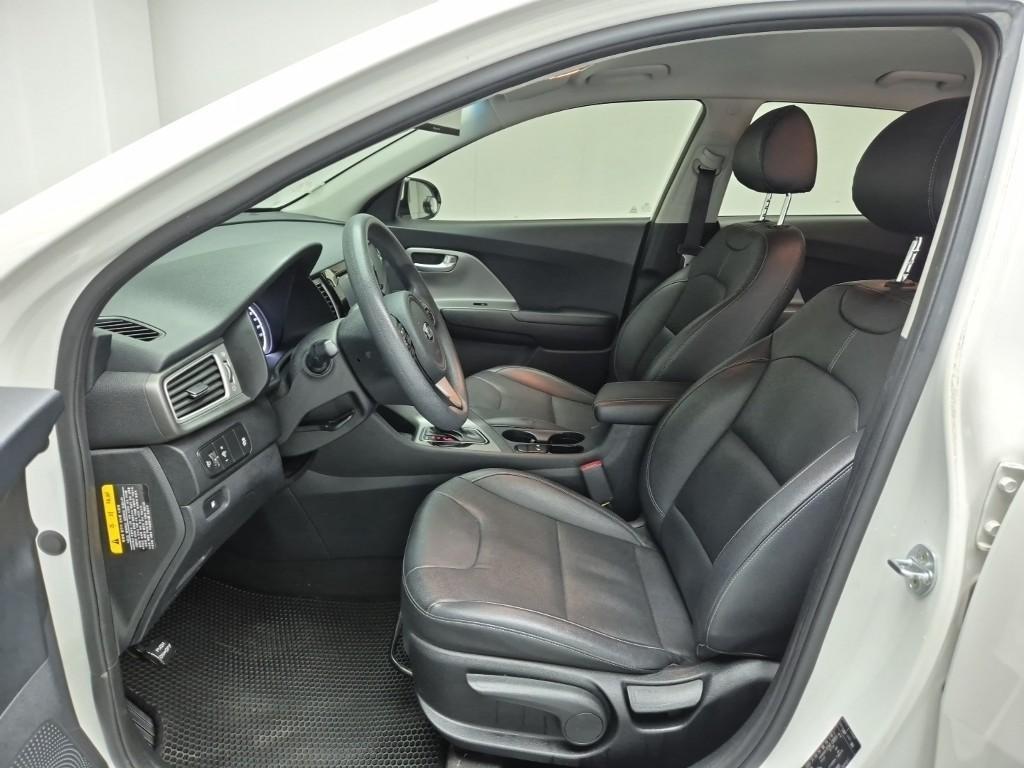 KIA Niro - Vista 11