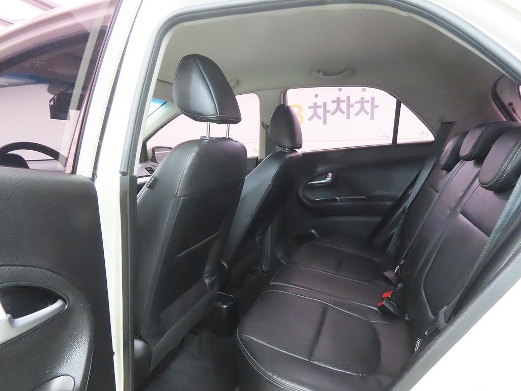 KIA Morning - Vista 6