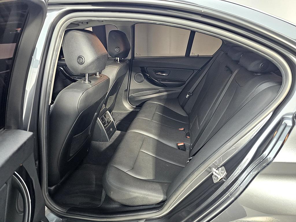 BMW 3 series - Vista 9
