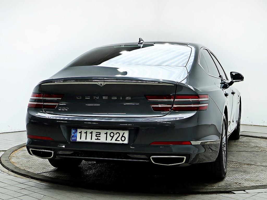 Genesis G80 - Vista 5
