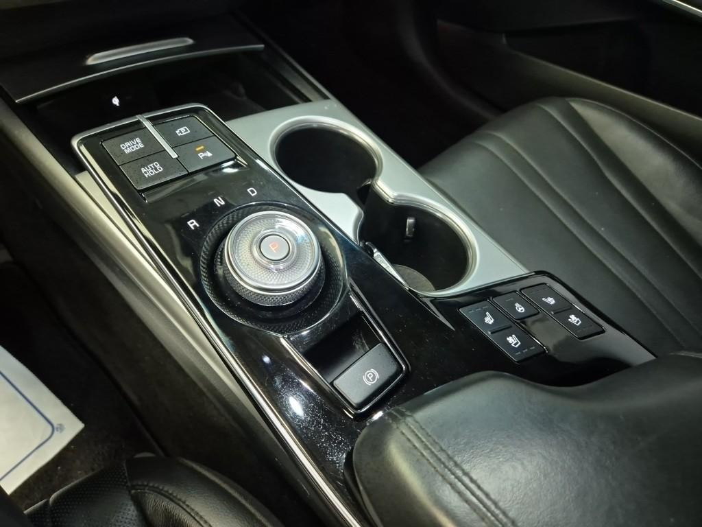 KIA K8 - Vista 8