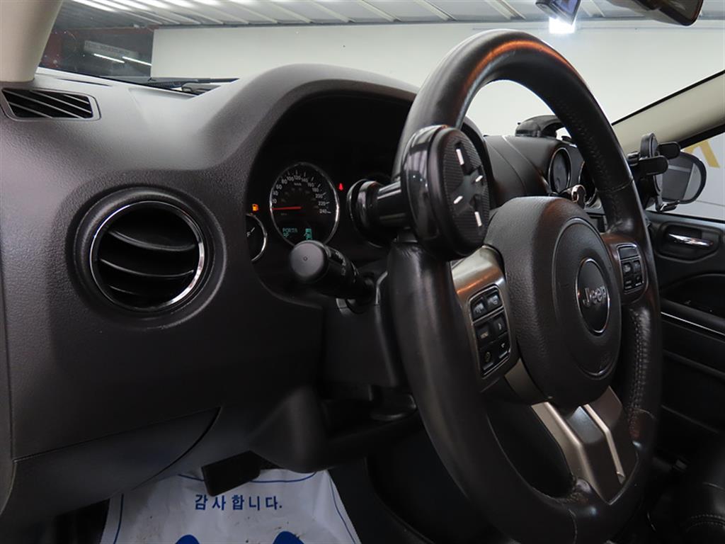 Jeep Compass 2013 Blanco - Importación desde Corea - HF Imports Iquique - Foto 13