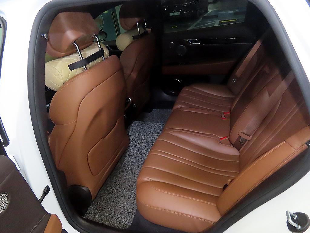Genesis G80 - Vista 7