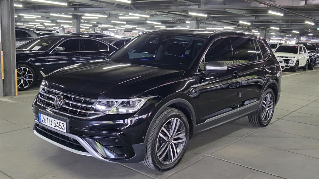 Volkswagen Tiguan 2024 Negro - Importación desde Corea - HF Imports Iquique - Foto 1