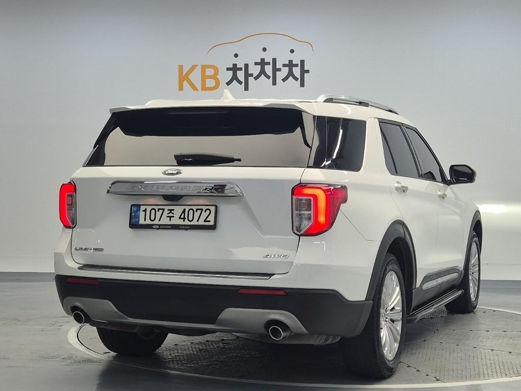 Ford Explorer - Vista 3