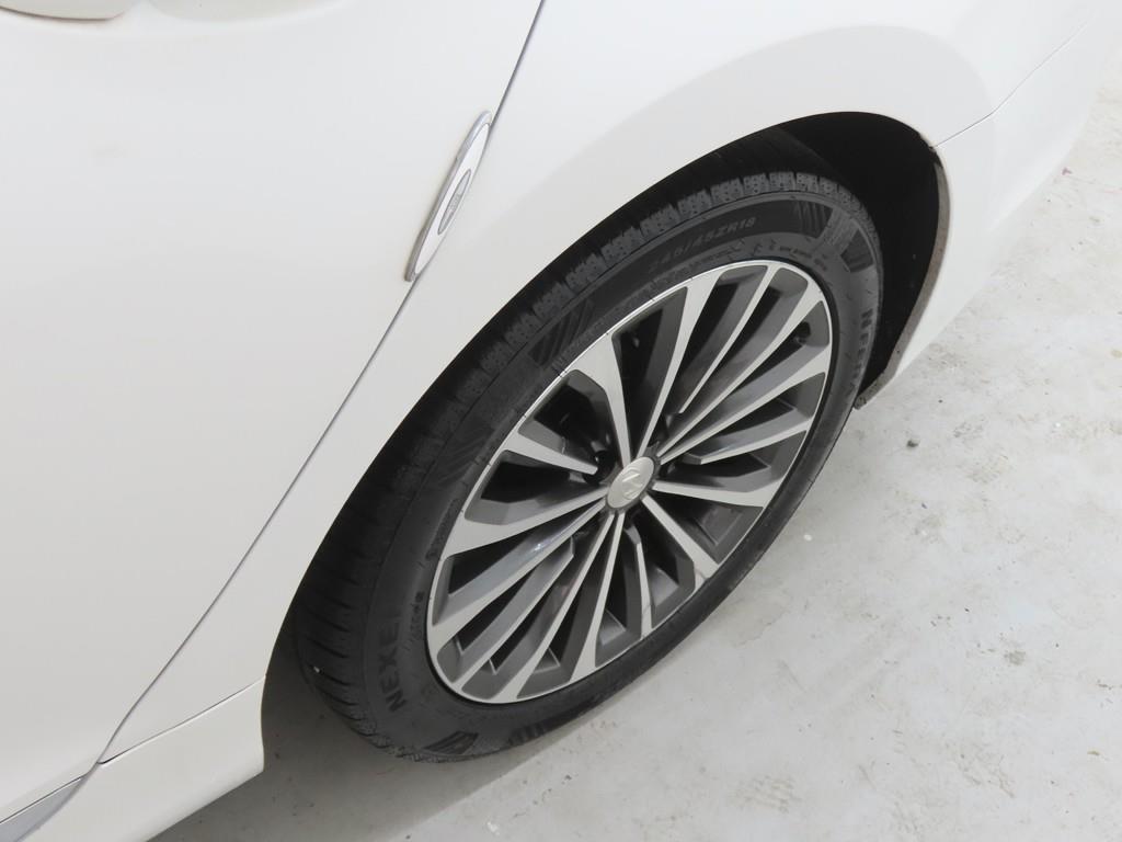 HYUNDAI Grandeur 2014 Blanco - Importación desde Corea - HF Imports Iquique - Foto 19