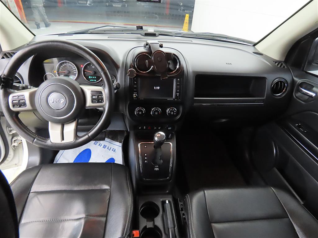 Jeep Compass - Vista 7