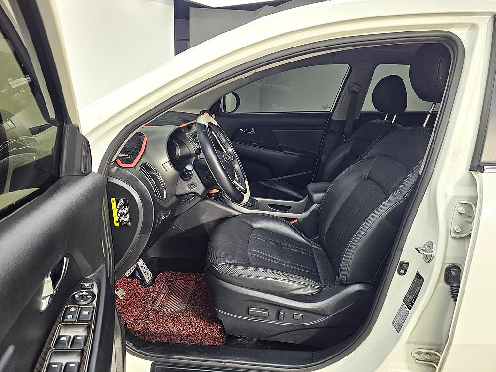 KIA Sportage - Vista 8