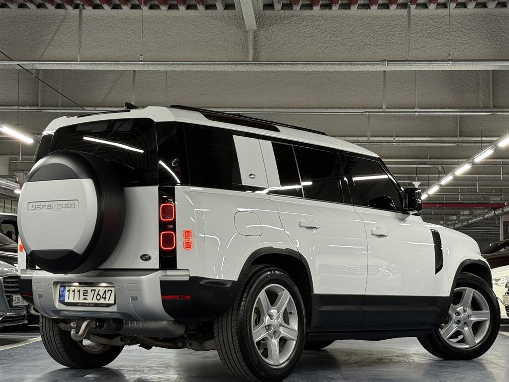 Land Rover Defender - Vista 3