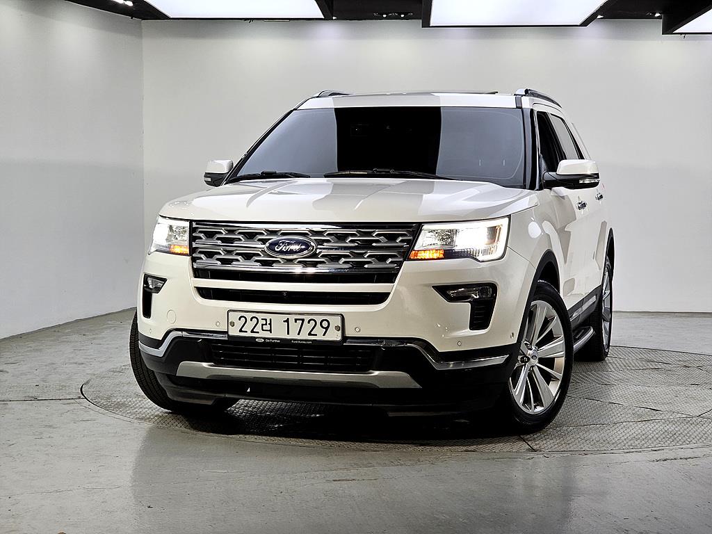 Ford Explorer - Vista 2
