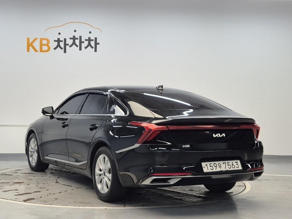 KIA K8 - Vista 2