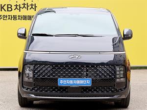 HYUNDAI Staria - Vista 2